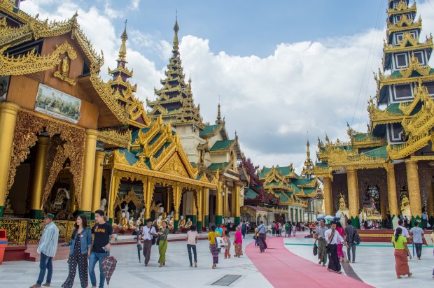 Schwedagon Pagoda8_love